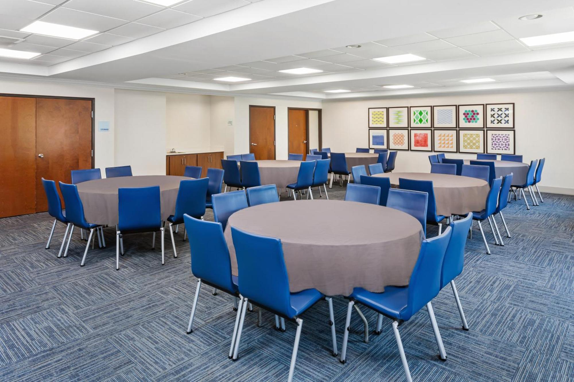 Holiday Inn Express Hotel & Suites Chicago South Lansing By Ihg Exterior photo